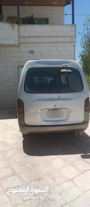 باص h100 موديل 2000 للبيع