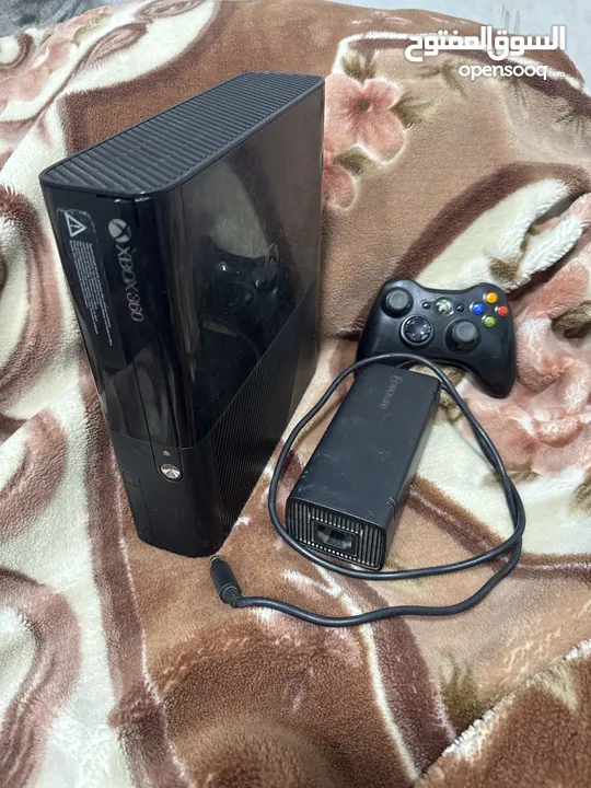 Xbox 360 E مهكر