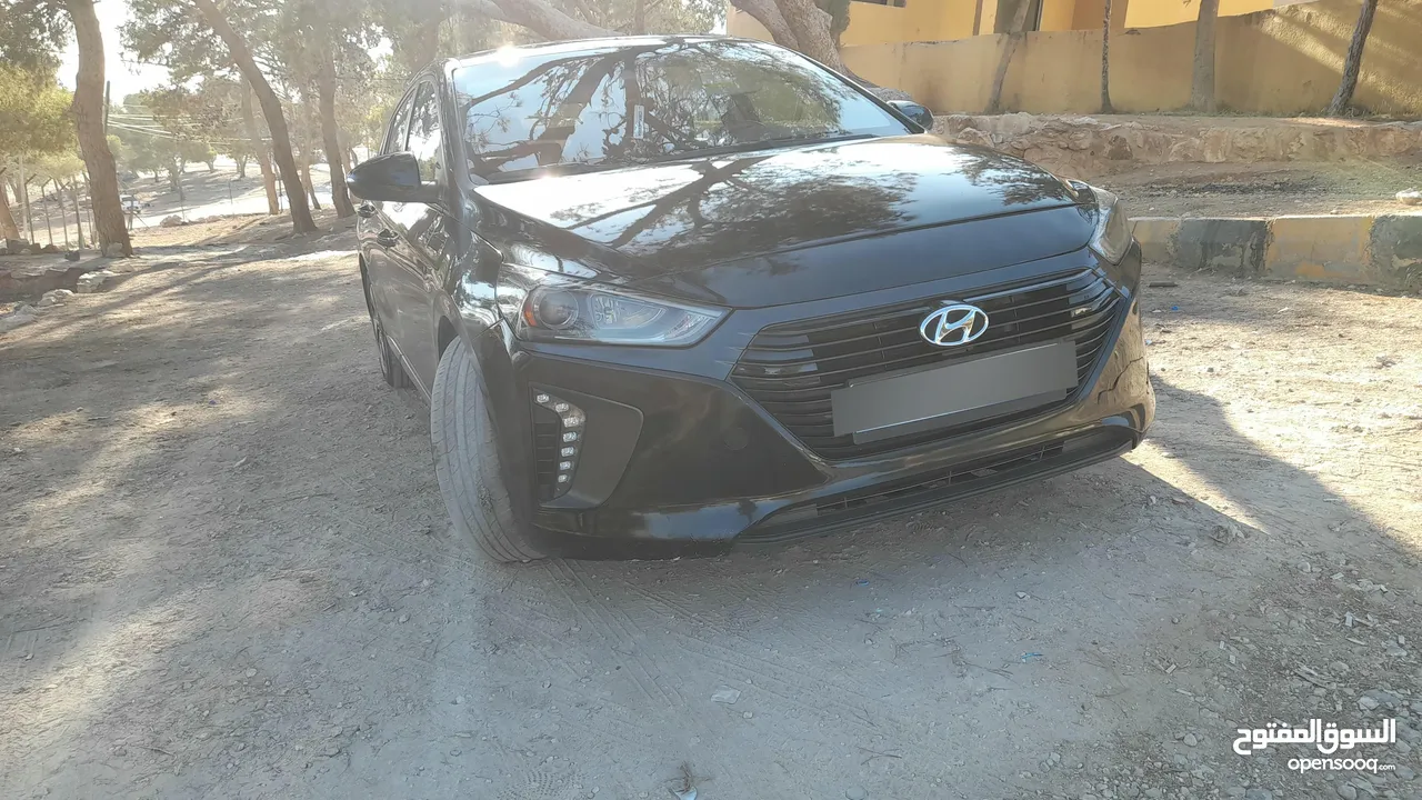 هيونداي ايونيك 2018 للبيع كاش فقط بحالة ممتازة جدا hyundai ioniq 2018 blue drive