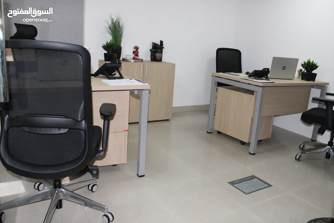 Fully furnished and serviced offices