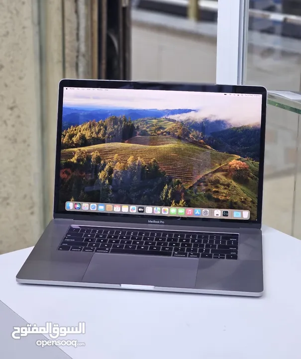 MacBook Pro 15 Touch Bar 2019 core i9 16GB Ram512GB SSD لابتوب ابل