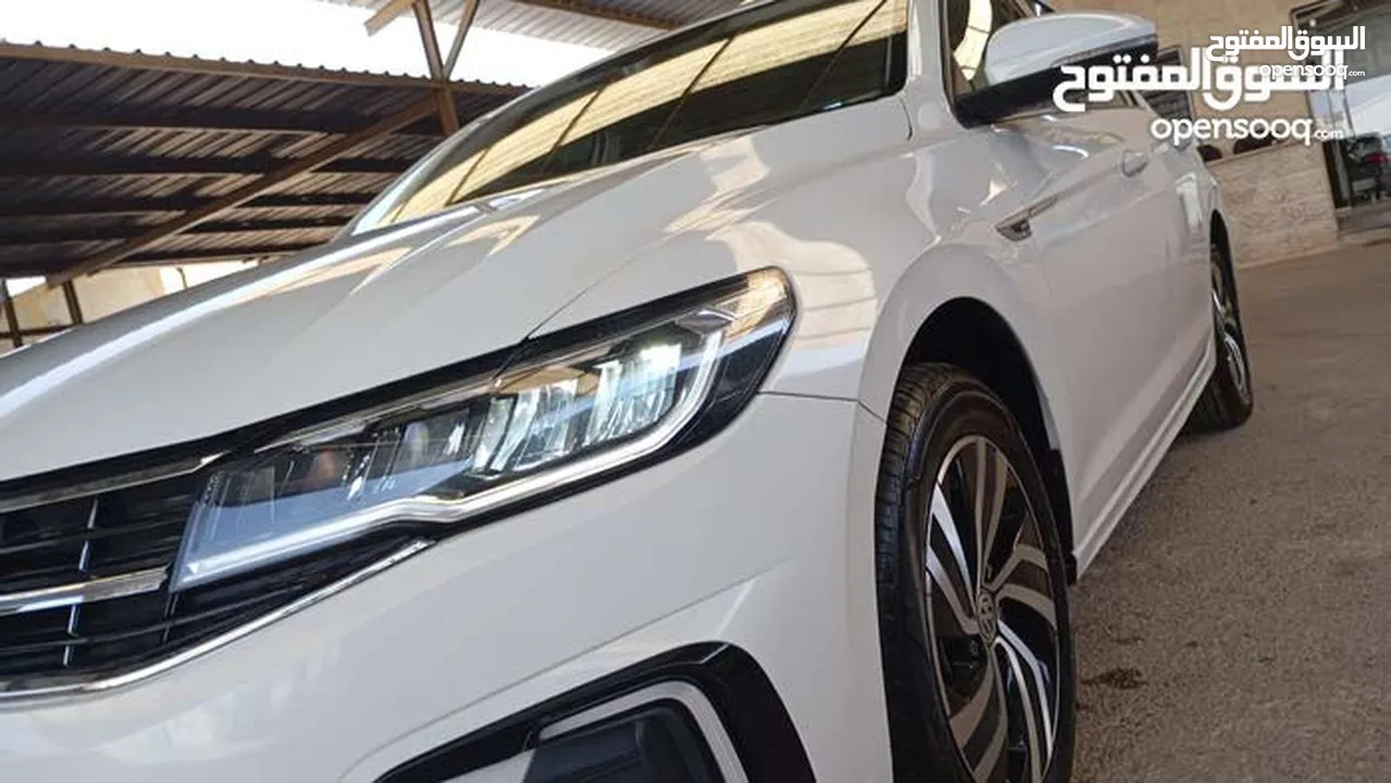 **$Volkswagen e-BORA 2020