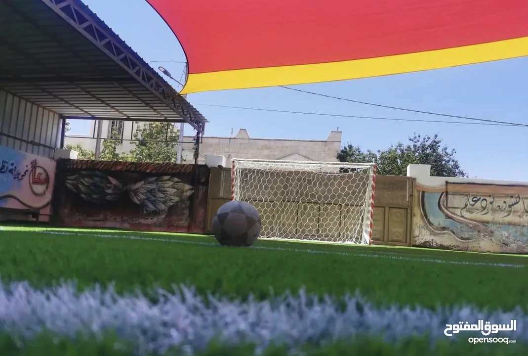 عشب ملاعب / عشب حدائق / عشب مدارس / عشب مزارع / عشب صناعي/ نجيل / تارتان Playground grass