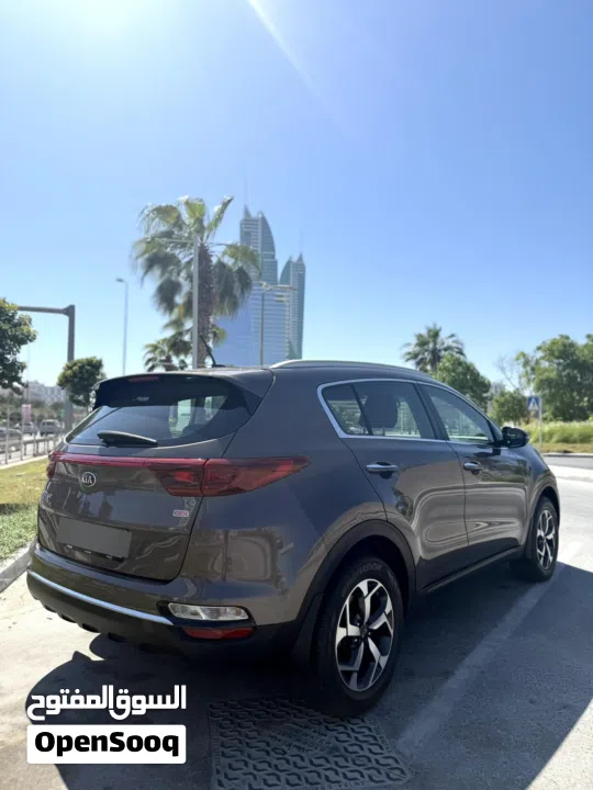 Kia Sportage 2021 ( 17000 km only )