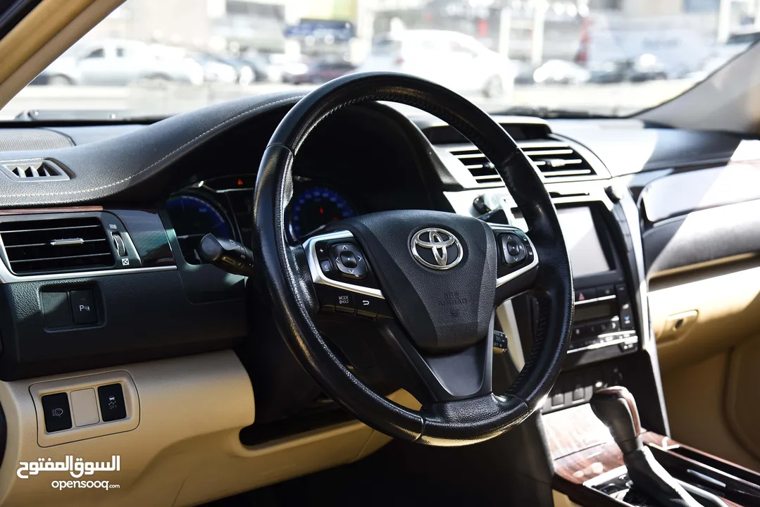 تويوتا كامري هايبرد بحالة الشركة Toyota Camry Hybrid 2017
