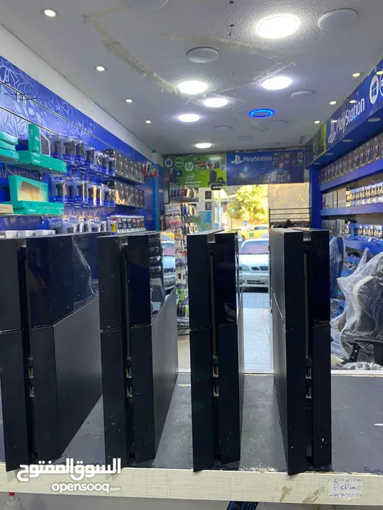 بلستيشن 4  مستخدم playstation 4 Used مع حساب العاب