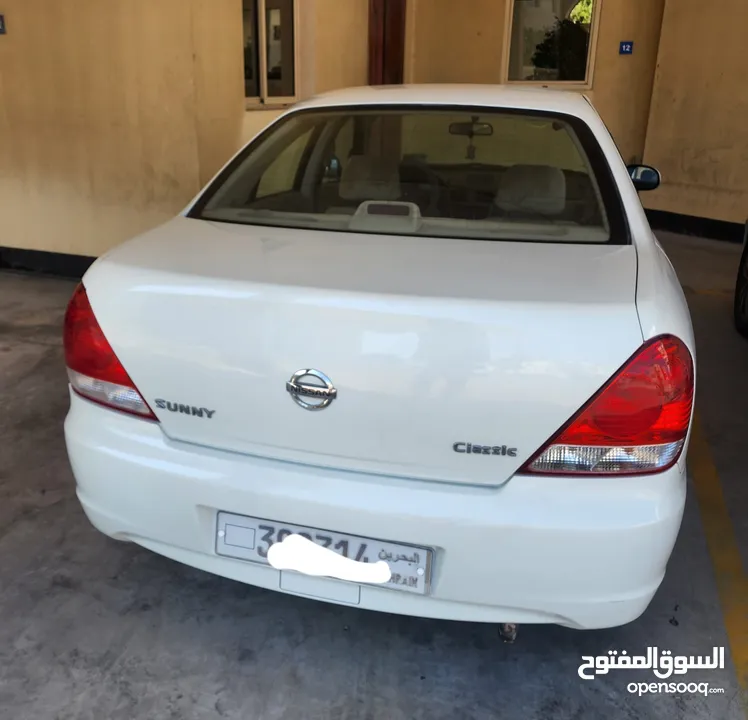 Nissan sunny 2011 japanese