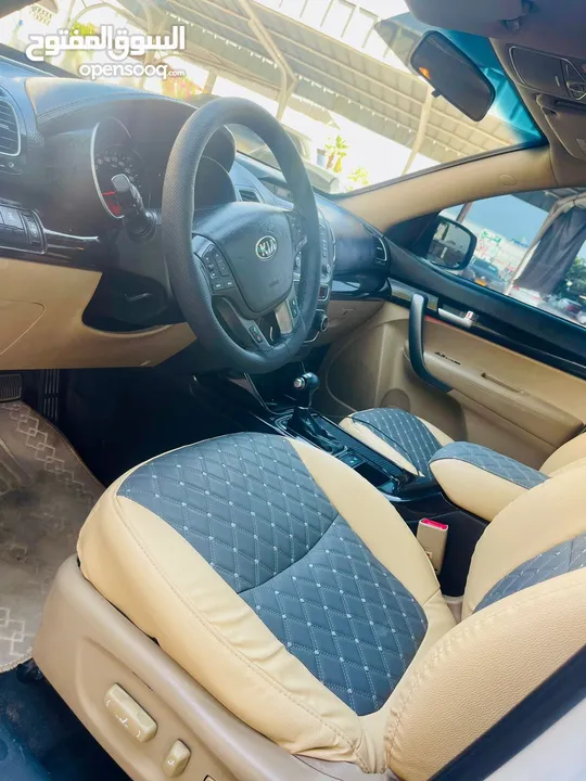 Kia sorento 2015 oman car for sell whatsupp