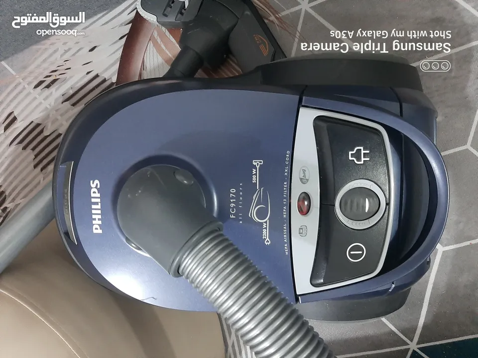 مكنسة كهربائية ماركة فيليبس 2200واط شغاله 100% محتاجه فقط عصا للهواز قوة شفط قويه Phillips vacuum