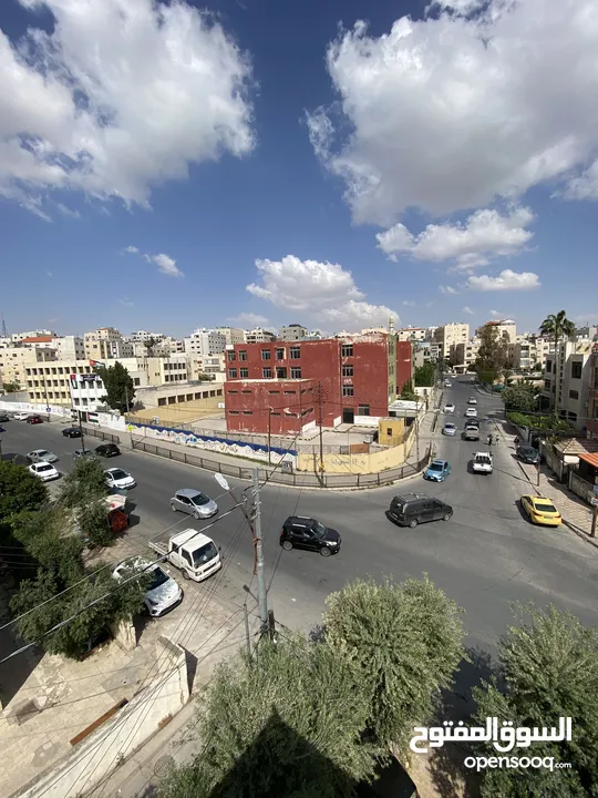 إسكان مميز  للبيع في قلب المدينه الرياضية بجانب مسجد زكي ابو عيد شارع ابن زريق