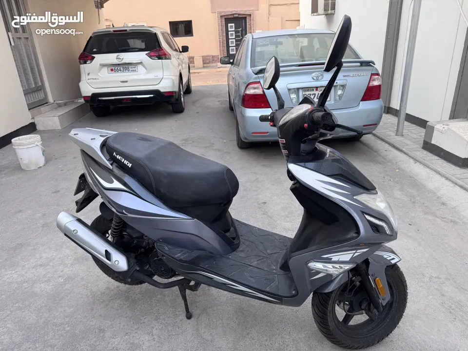 سكوتر مهدي مديل 2025