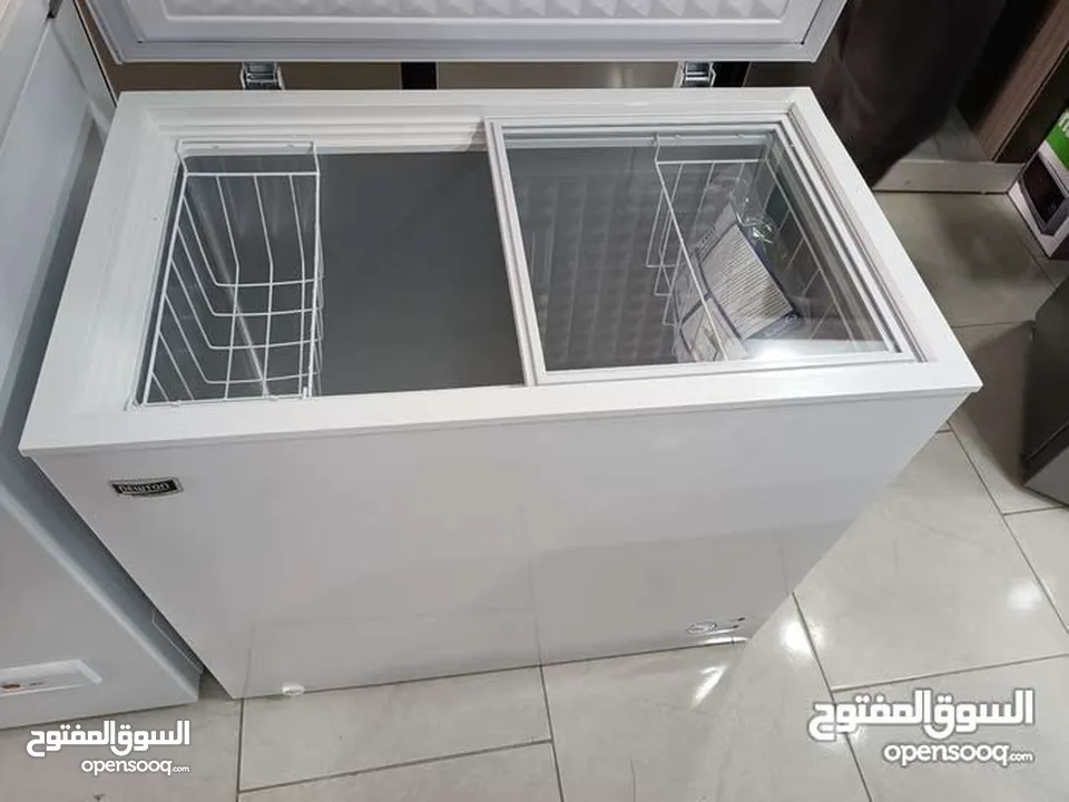 فريزر عامودي و بطح 150 A+ لون سلفر وأبيض شامل توصيل مجانا بأقل سعر بالمملكه