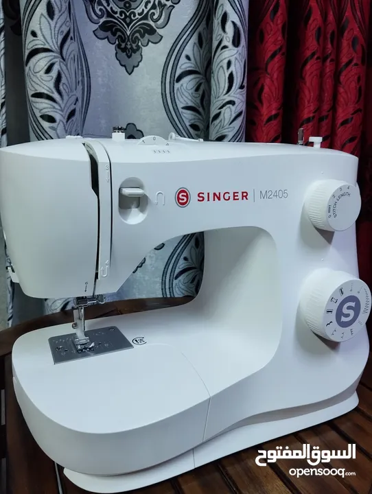ماكينة خياطة SINGER 2405