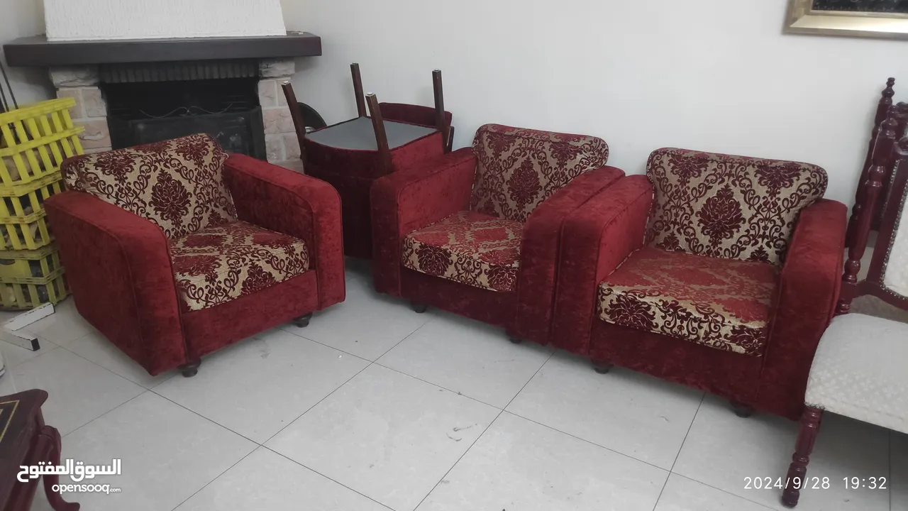 طقم كنبايات للبيع بحاله جيده
