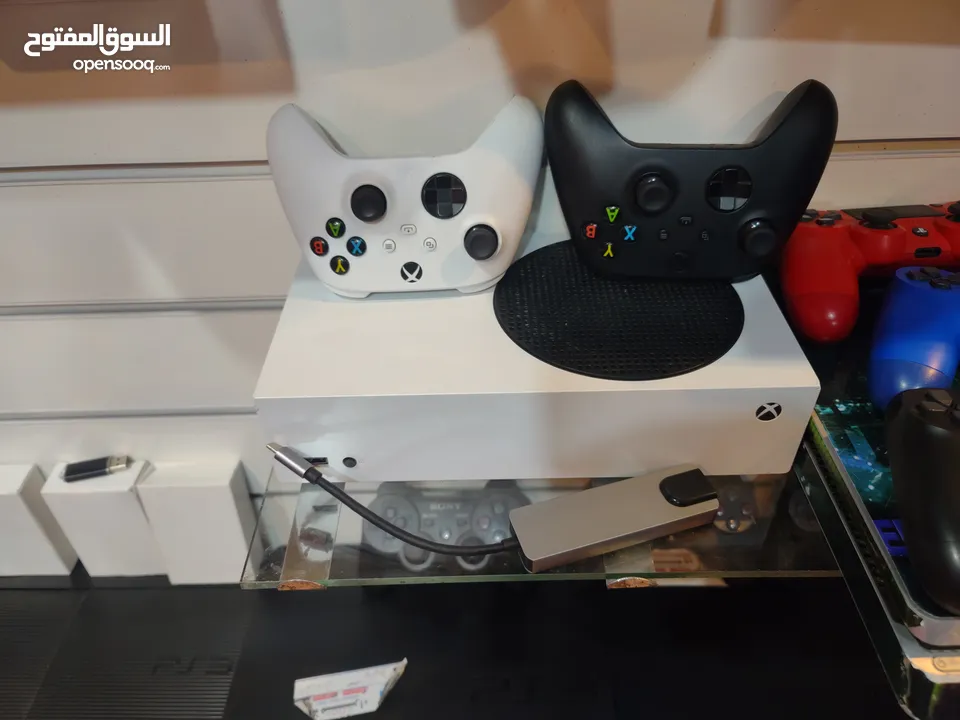 اجهزة بليستيشن3 وبليستيشن4 واكس بوكس ونضارات vr بي اسعار حصرية ورمزي