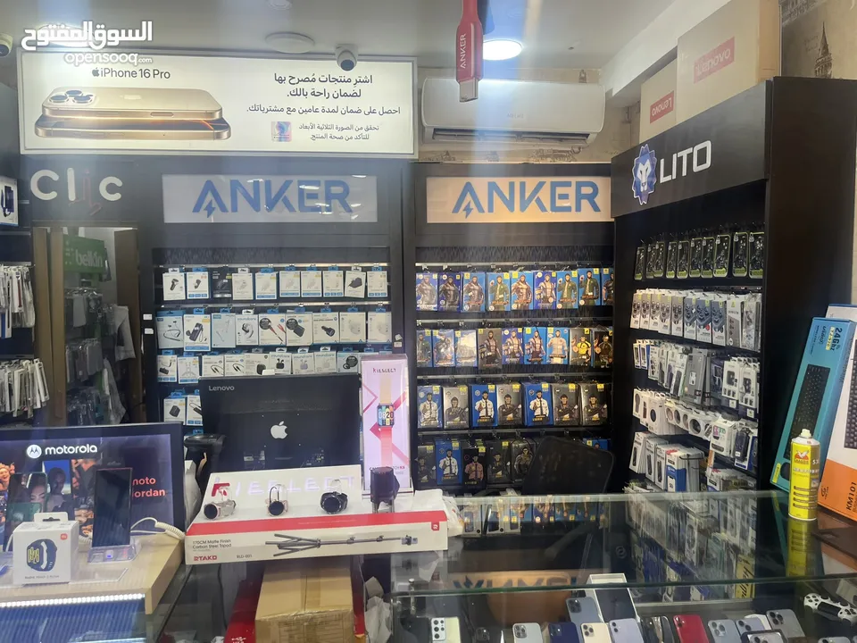 ديكور محل موبايلات بحالة ممتازه للبيع