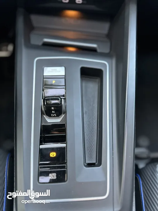 GOLF R دفع رباعي 320 حصان شركة فحص نخب فل مسكر اضافات امكانية البدل وارد ستوك شركة مرخصة 2021 سيارة