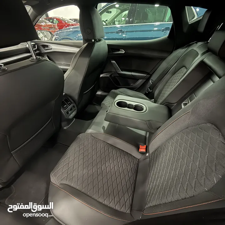 سيات ليون Fr القصة الجديدة بحالة الوكالة