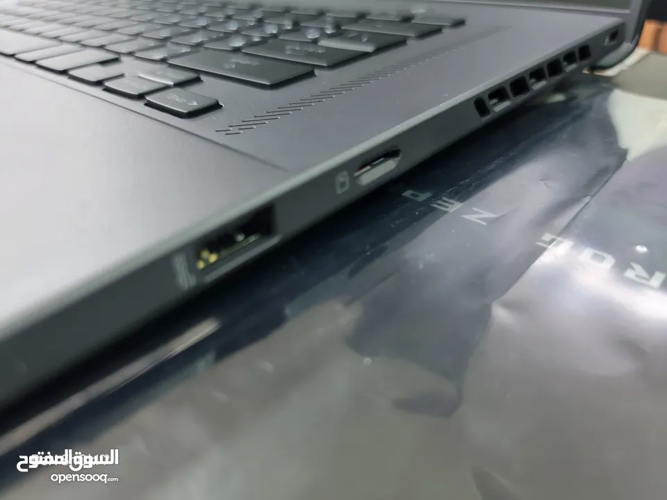 لابتوب جيمينج ASUS ROG ZEPHYRUS جديد بقراطيسه