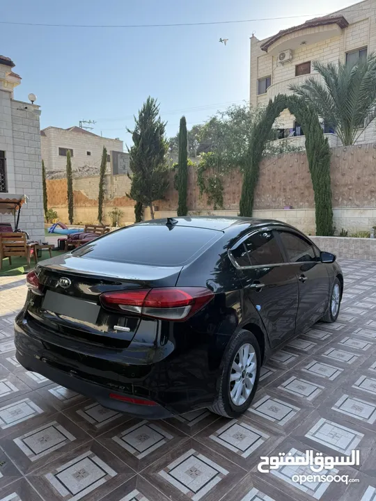 السيارة الاكثر شعبية وطلب المفقودة  كيا سراتو k3 ديزل ماطور 1600  اتوماتيك فل الفل فقط 64 الف كاش