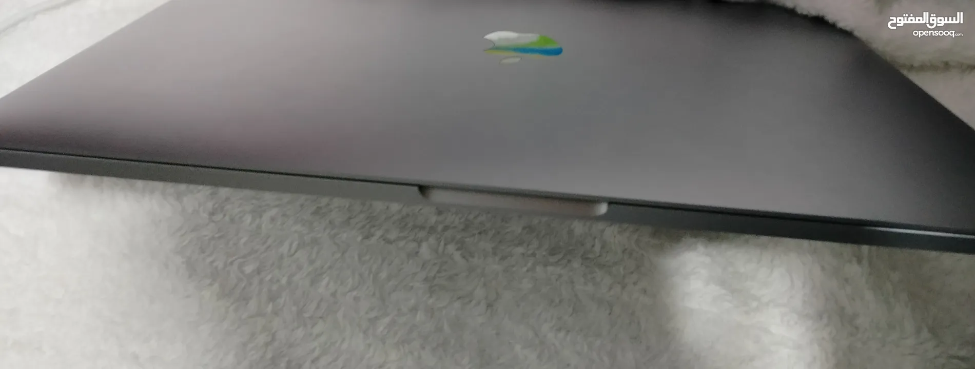 للبيع – MacBook Pro 2020 (13 إنش)  حالة ممتازة زي الجديد بالظبط (مفيهوش خدوش).  كسر زيرو
