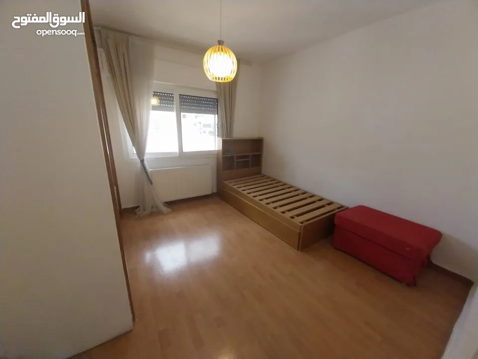 شقة غير مفروشة للإيجار ( Property 38822 )-175034671