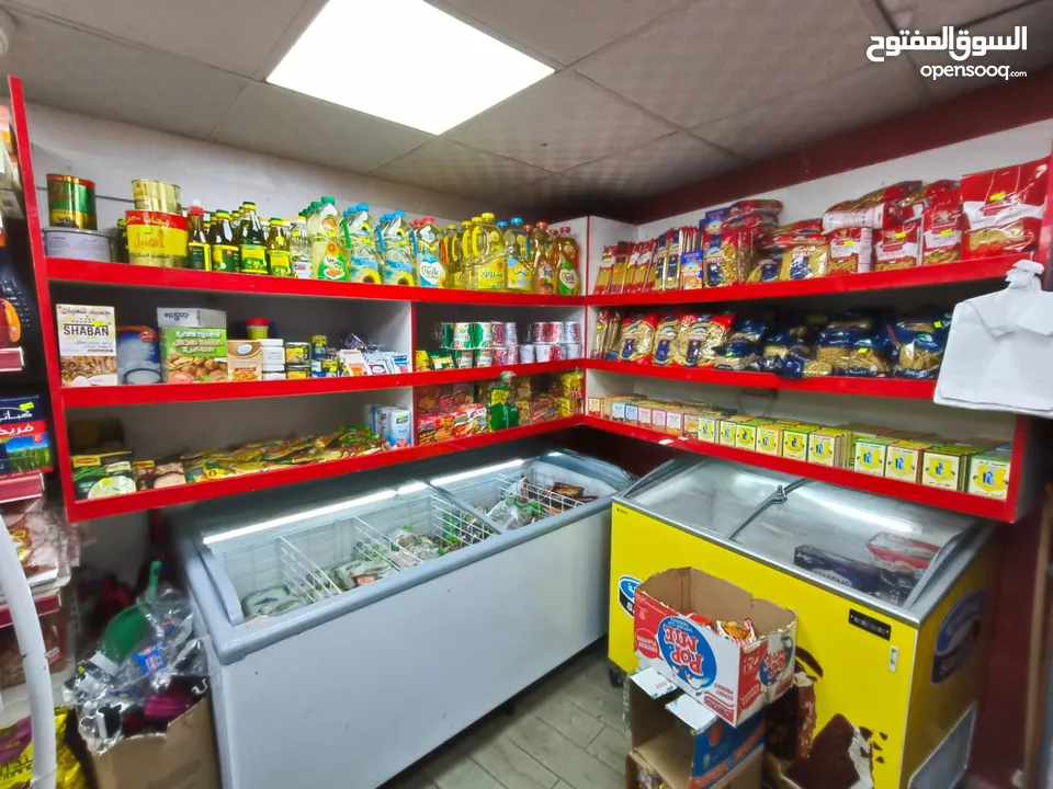 سوبر ماركت مميز للبيع بداعي السفر