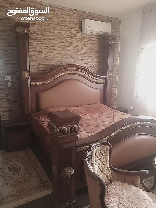 طابقين و ما يعلوه للبيع من ضمن عمارة سكنية
