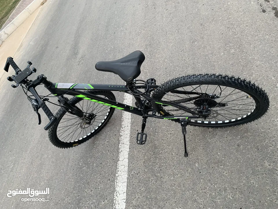 Bicycle one month used good condition /سيكل للبيع جديد