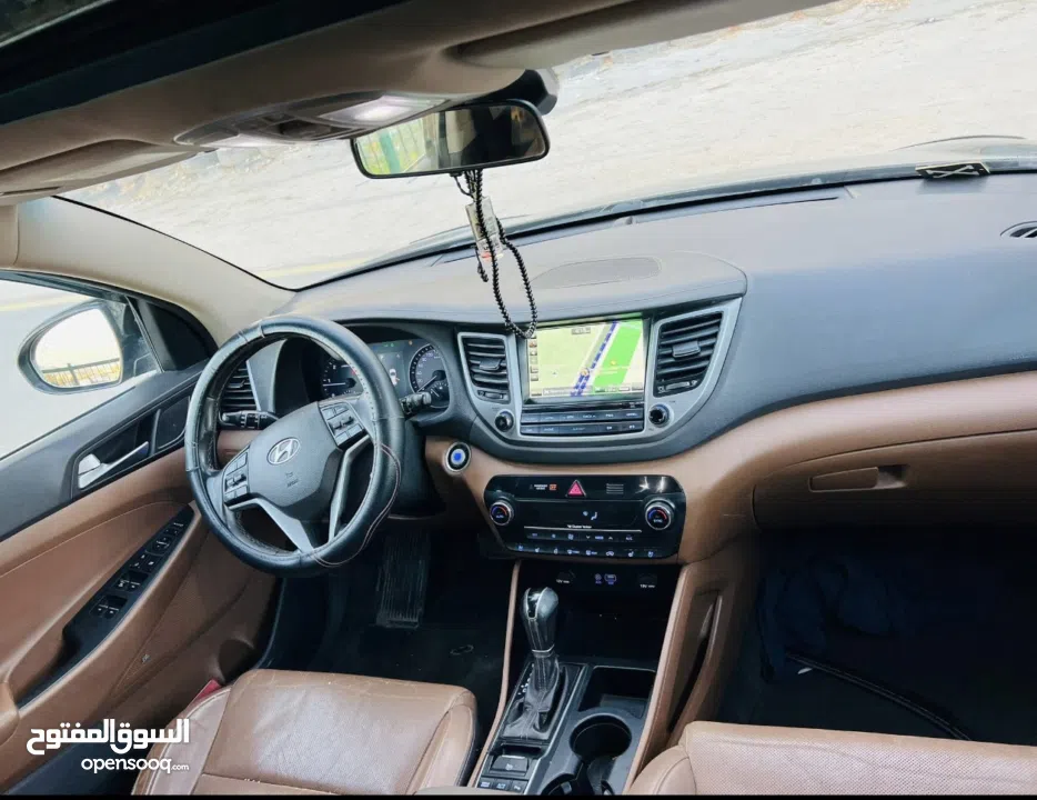 توسان2016فل مسكر مع بانوراما فحص نخب ثلث قطع دهان تجميلي فقط الله يبارك لصاحب النصيب