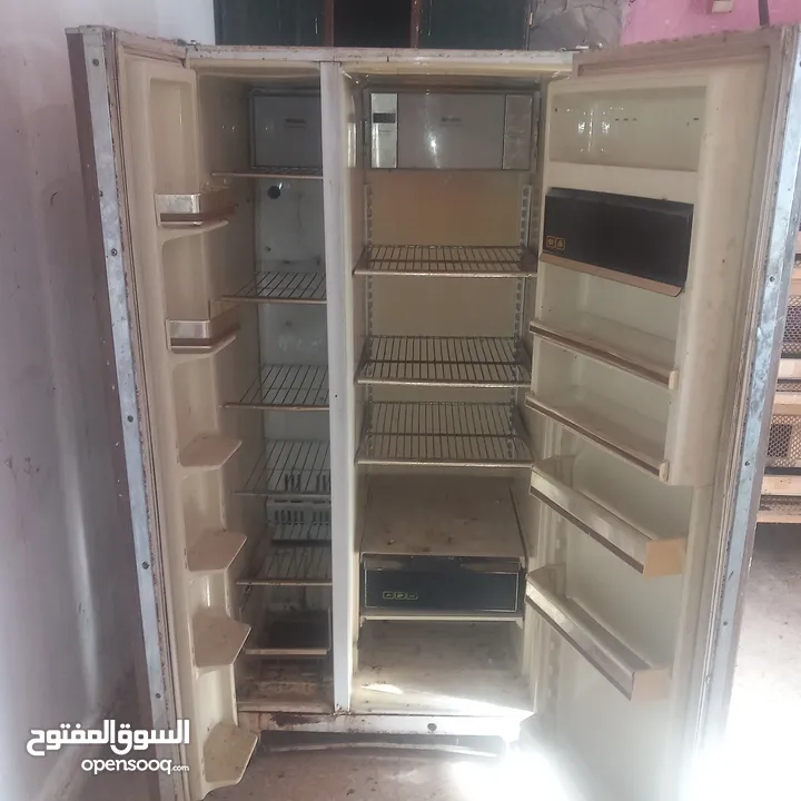 ثلاجه مكفوله من اكبر الثلاجات المنزليه