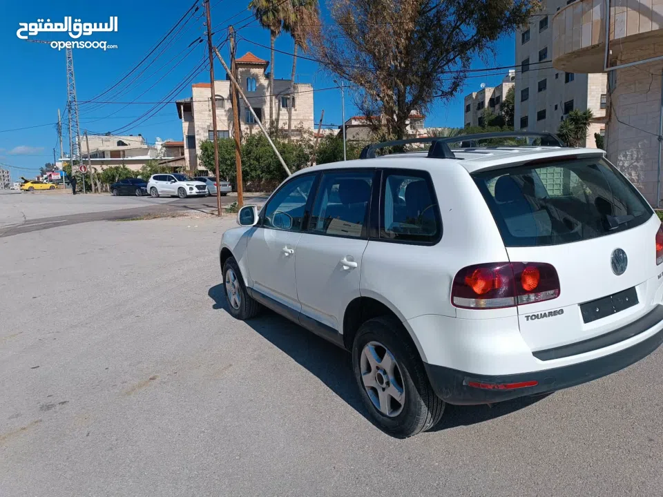 فولكس فاجن طوارق 2008 للبيع