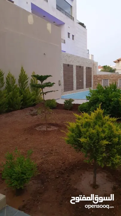 فيلا مستقله للبيع دابوق على مساحه ارض دونم و 28 م