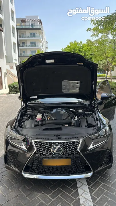 Lexus is300 F 2019 في قمة النظافه