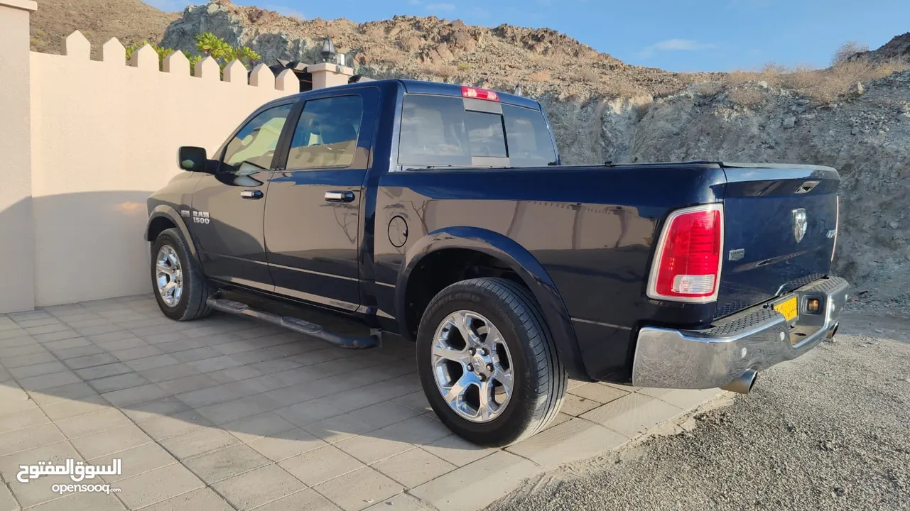 Dodge RAM 1500 2016