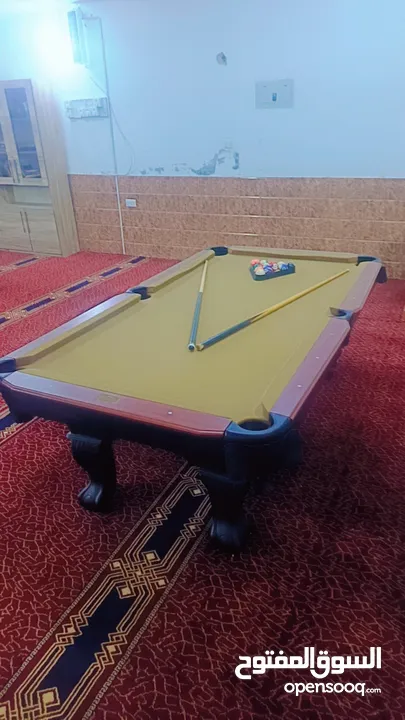 طاولة بلياردوا استعمال بسيط في حالة الوكالة..7.5 قدم....