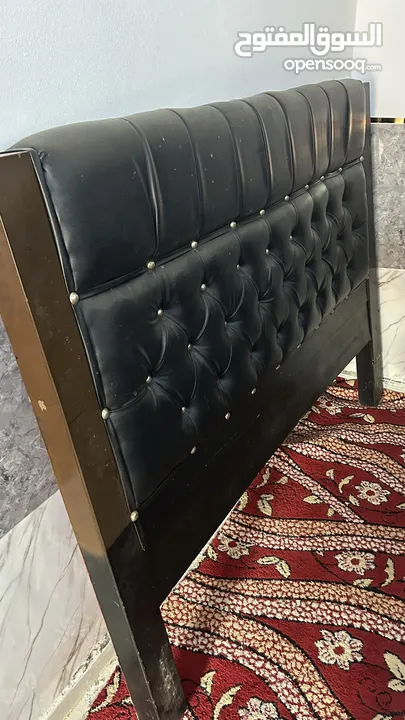 غرف نوم تخت