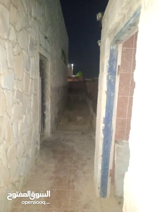 معمل اجبان أو مخللات