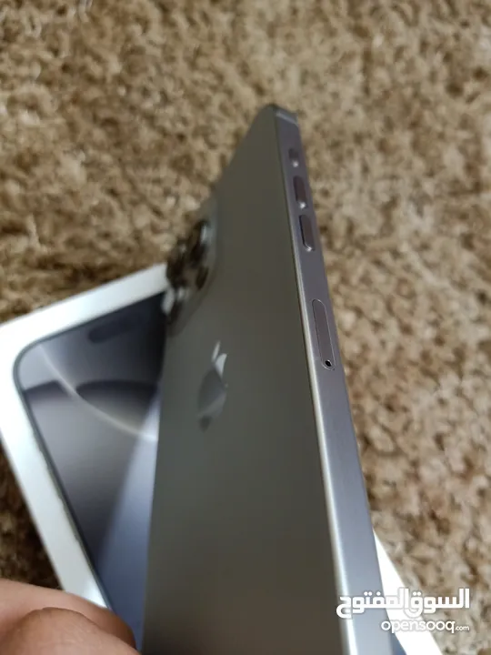 Iphone 15 pro max 256 Natural Titanium ايفون 15 برو ماكس 256 شرق أوسط