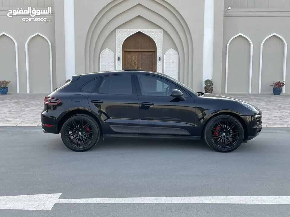 PORSCHE MACAN S MODEL : 2017