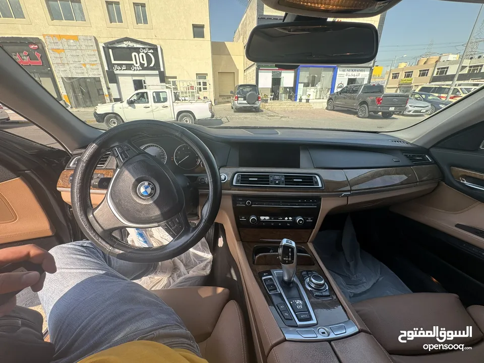 موديل 2010BMW 740LI