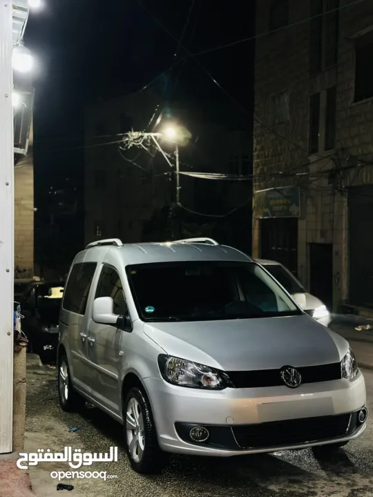 6+1 Caddy 2015 للبيع