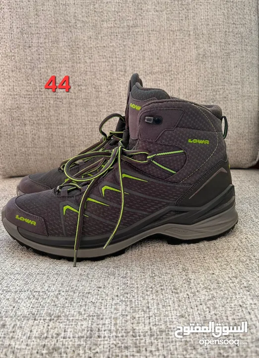 أحذية عالمية متخصصة للهايك والتسلق والرحلات الجبلية  best hiking shoes