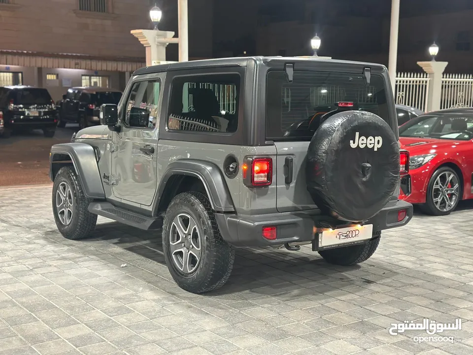 Jeep Wrangler Sport Plus