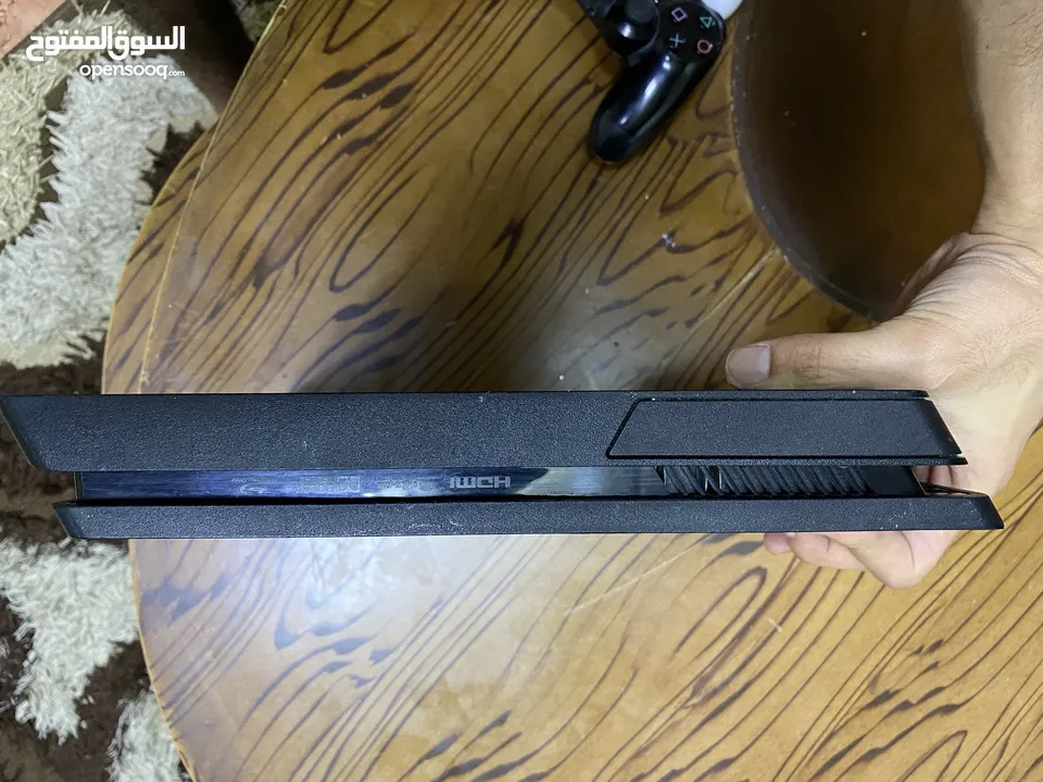 PS4 slim 500g  بسعر ممتاز