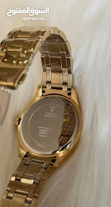 ساعة GUESS بسعر مغري ساعة غنية عن التعريف eye-catching / luxurious, stylish / fancy