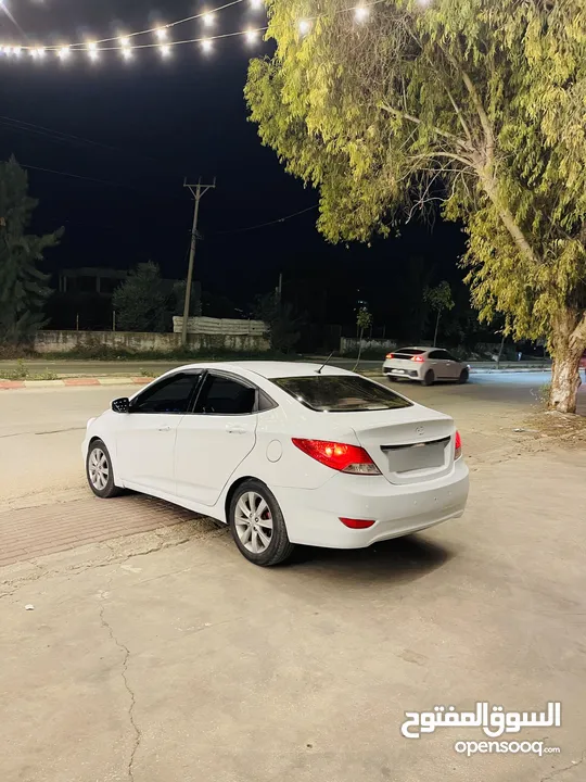 هونداي اكسنت ماطور 1600 جير 4غيار