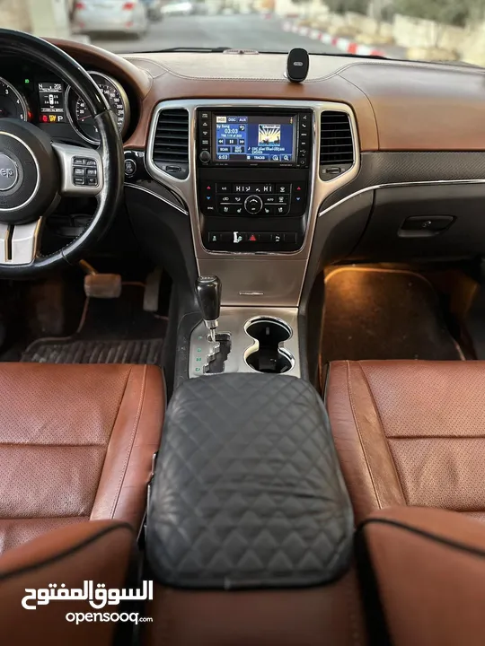جيب جراند شروكيjeep grand cherokee