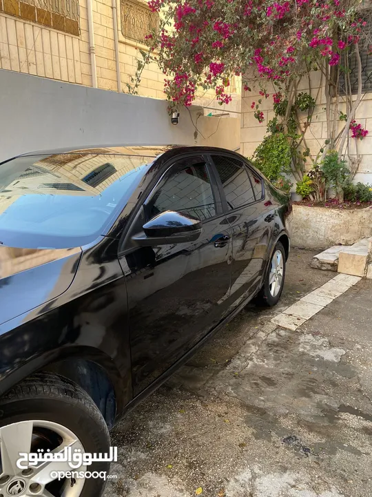 سكودا اوكتافيا  2014
