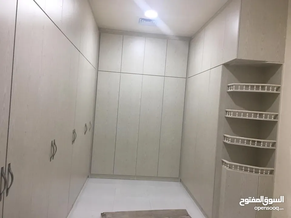 المتفوقون للمقاولات و صيانة المباني ... خدمات البناء والتشييد ، العزل الحراري ..